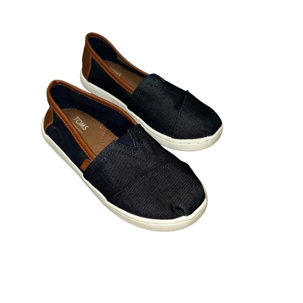 Toms Boys Size 12 Alpargata Slip on Shoes Denim Upper w. Leather Accents Blue